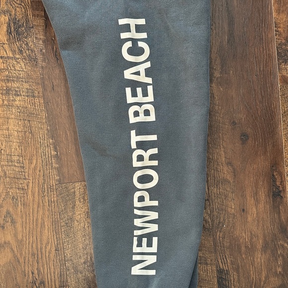 Madhappy Unisex Charcoal Grey Sweatpants with Newport Beach Print Size XS - Picture 3 of 5